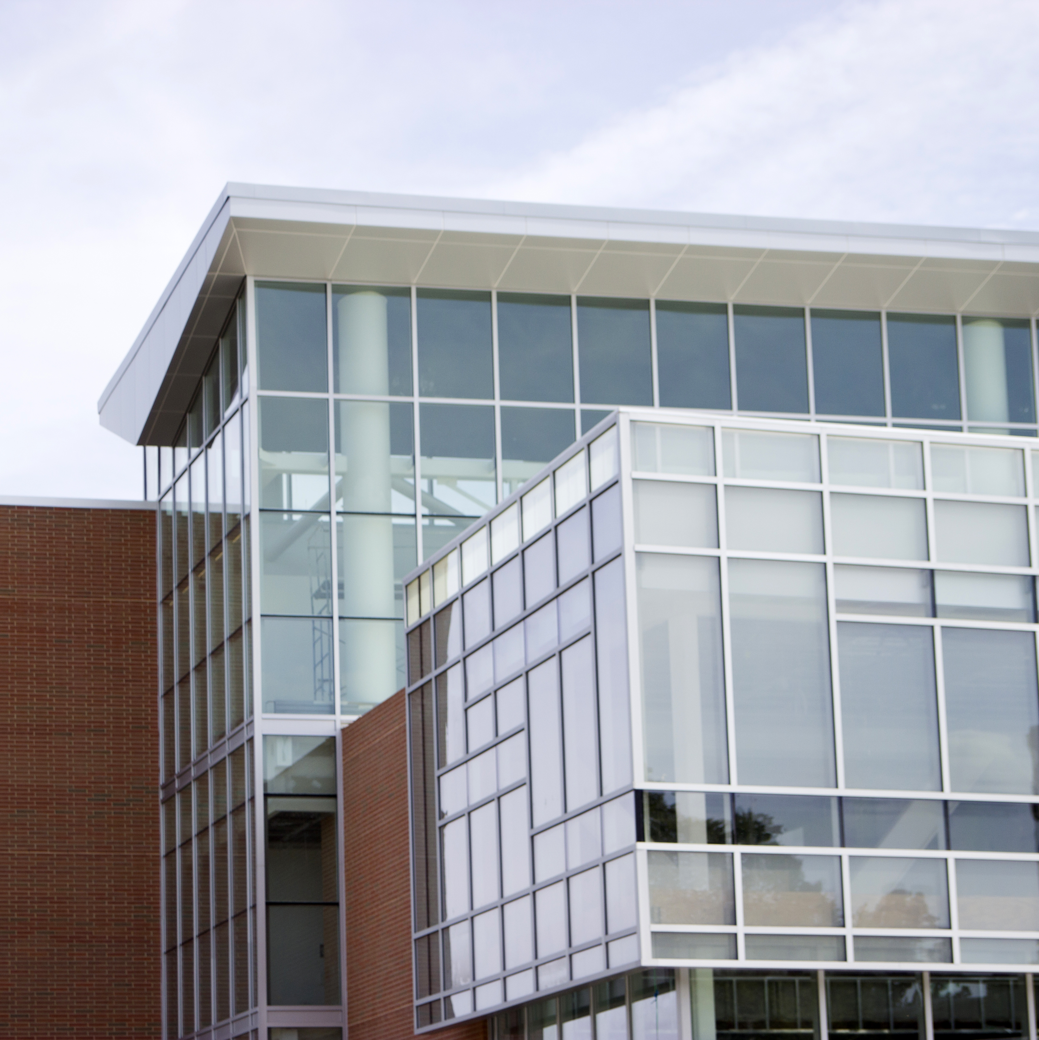 UniversityHall_220.jpg