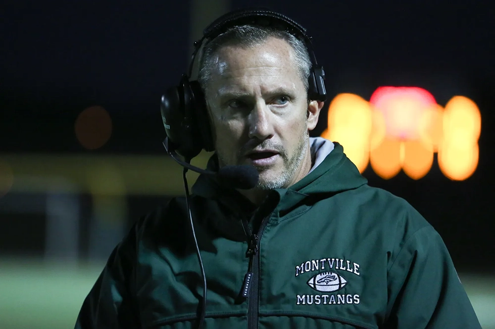 DeBonta coaching Montville