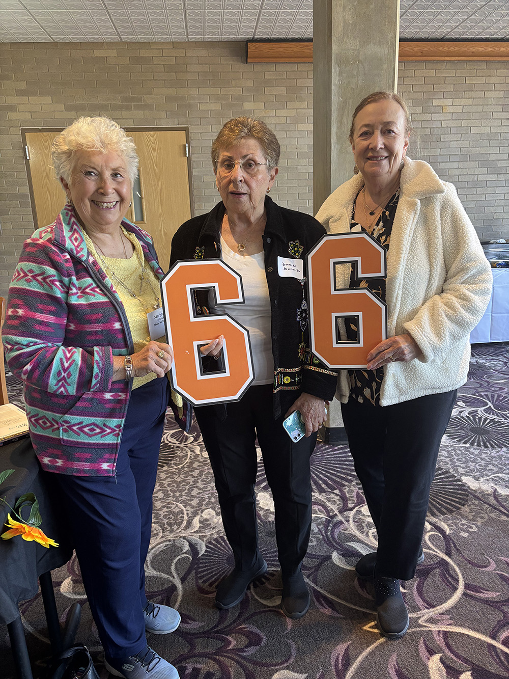 Members of the Class of 1966 celebrating at the Bubbly Brunch