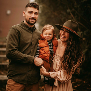 PatDanielle-Walsh_2_300